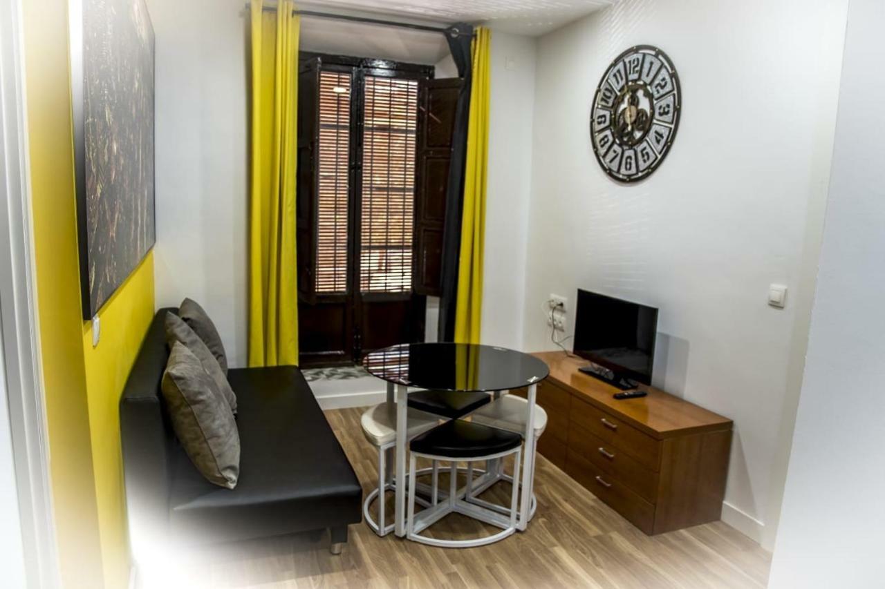 Ferienwohnung Plaza Del Campo Del Principe Granada Exterior foto